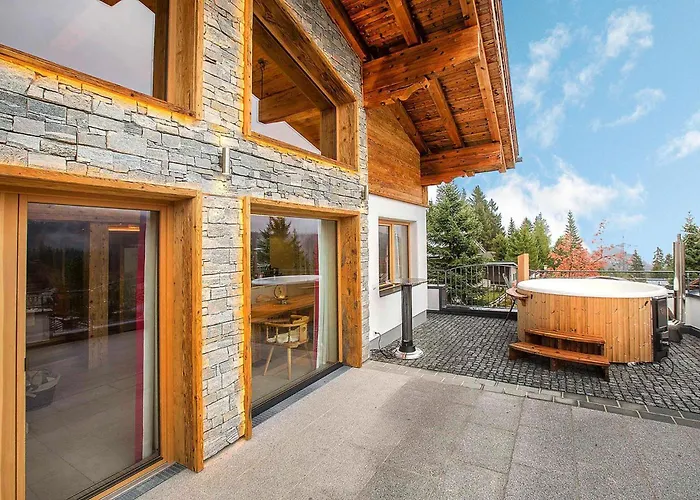 Chalet In Koenigsleiten With Mountain Views & Spa