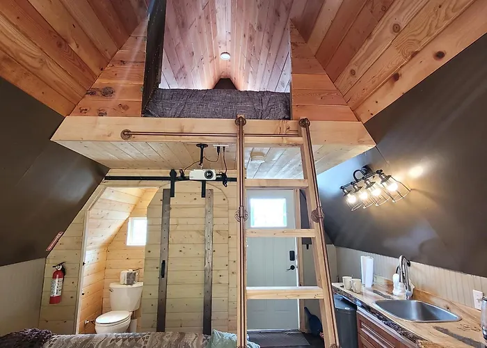 Mushroom Cabin On Homestead W Hot Tub
