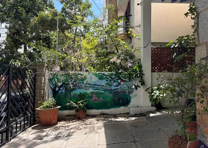 Hostel: Byoc Hostels - Indiranagar