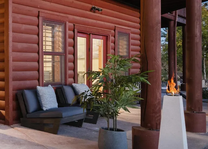 Wow Views! Hot Tub, Sauna, 85 Inch Tv, Pool Table