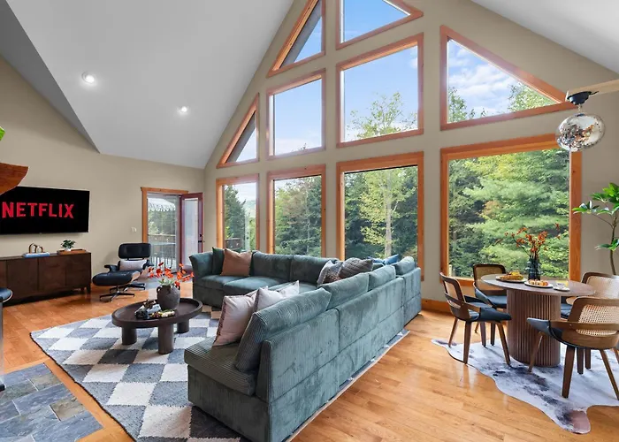 Ski Chalet-Stardomeview-Sauna-Firepit-Hottub-Pet Freindly