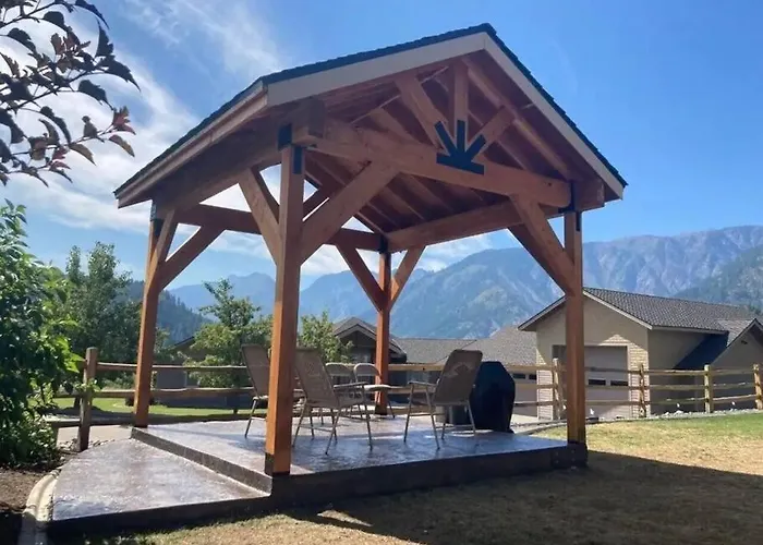 Mountain View Chalet Getaway 5 Min To Town