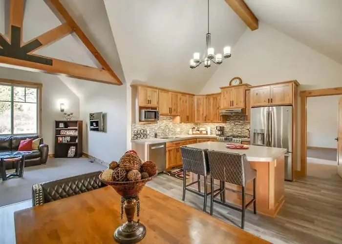 Mountain View Chalet Getaway 5 Min To Town