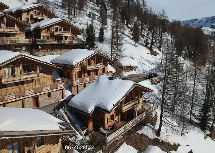 Chalet tout confort dans la résidence les chalets du Mercantour isola 2000