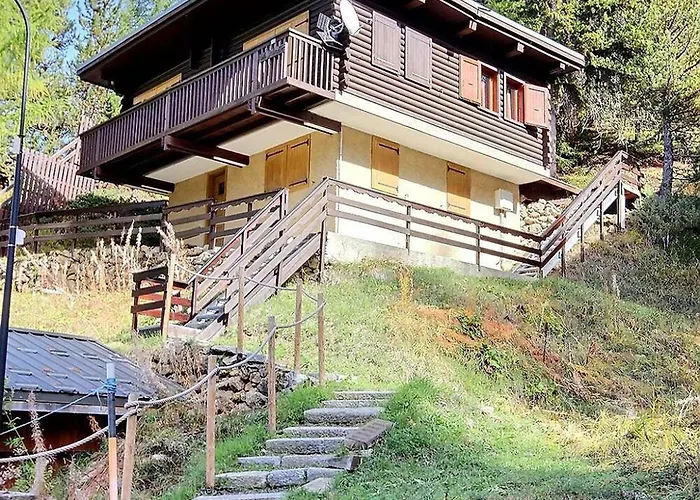 Chalet chaleureux proche des pistes, balcon et WiFi - FR-1-455-227