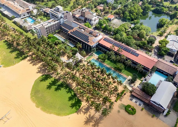Romantic hotels Jetwing Beach