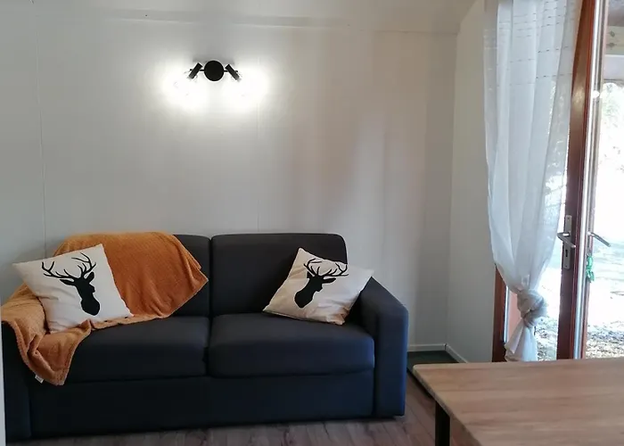 Camping Le Trejeux - Petit Chalet