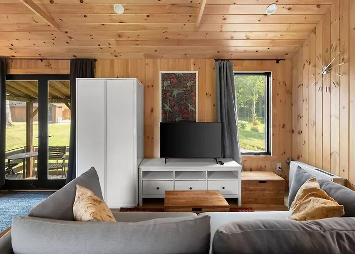 Vermont Scandinavian Chalet A