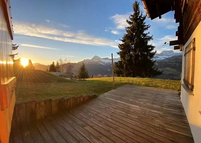 Chalet chaleureux pour 12 personnes avec WIFI et cheminée - FR-1-733-76