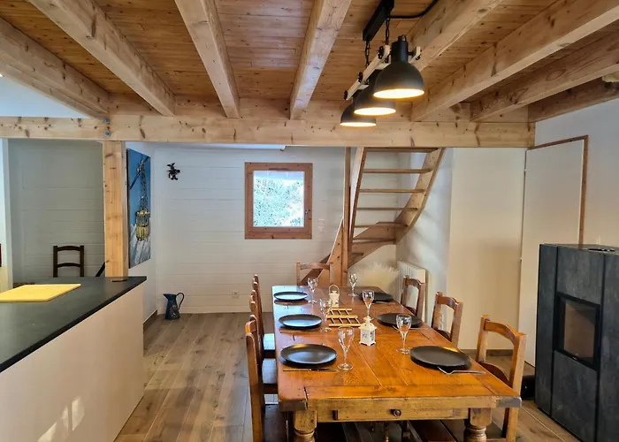 Magnifique Chalet Nordique A La Feclaz - Ideal Pour 6 Personnes