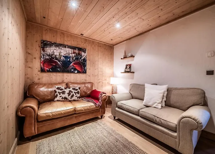 Chalet La Cabane, Carroz D Araches - By Emerald Stay