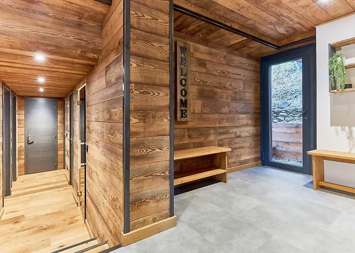 Chalet d'exception à Pra-Loup 1600 avec Sauna et Vue sur Montagnes - FR-1-165A-196