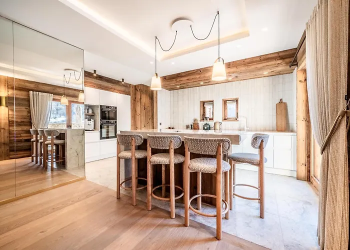 Chalet Vallon, Meribel - By Emerald Stay