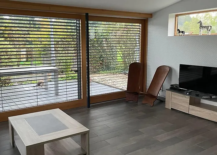 Chalet Au Bord D'Un Etang