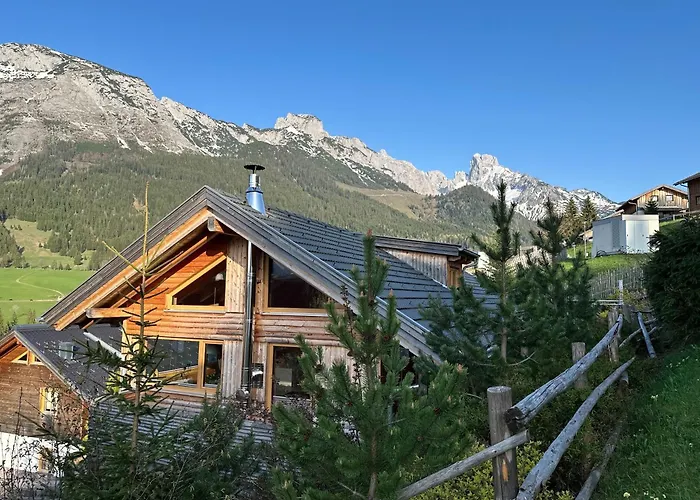 Chalet Bischofsmuetze - Direkt An Der Skipiste Im Skigebiet Dachstein West