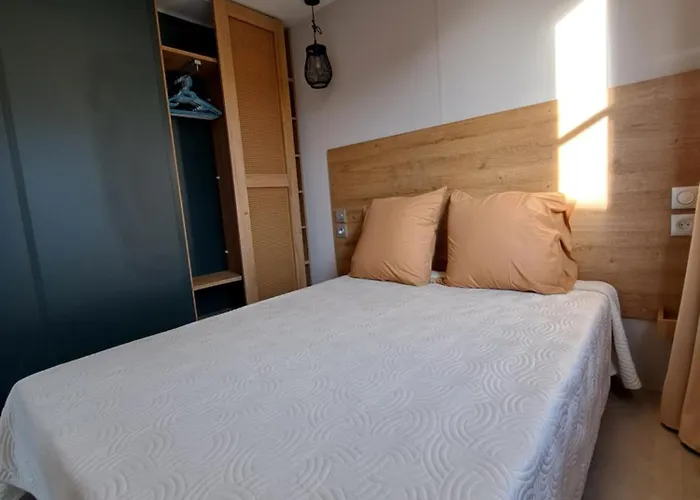 Chalet n * 1 au cœur du maquis