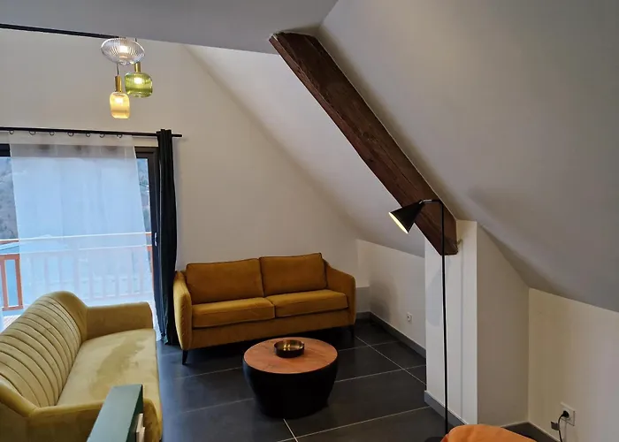 Chalet Cote Cour A 10 Min De La Station