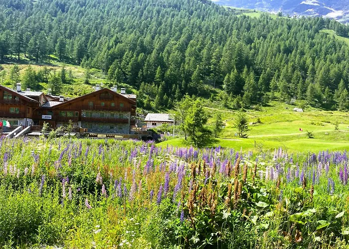 Fairway Lodge