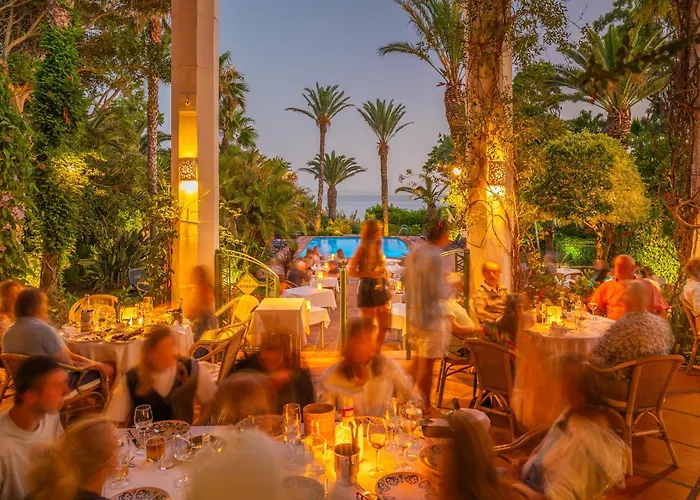 Hurricane Beach Hotel