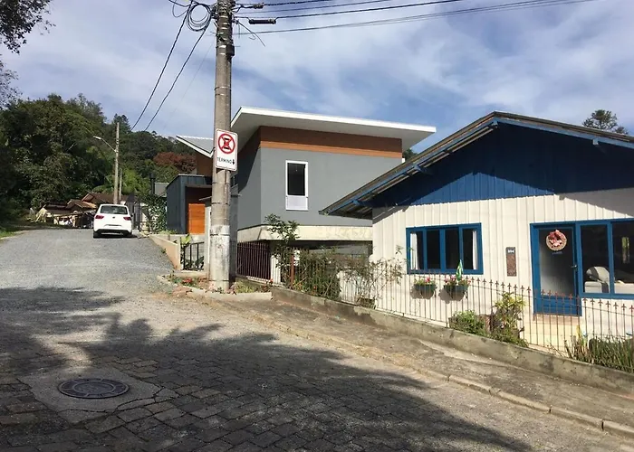 Bluemenhaus, Casa Inteira Com Jardim A 1Km Da Vila Germanica