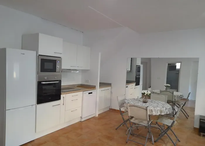 Spacious Chalet On Golf Course