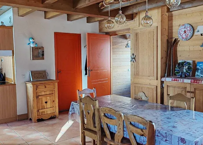 Chalet à Pra Loup 1500 avec 4 chambres, pour 12 personnes - FR-1-165A-51