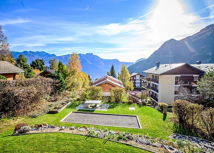 Chalet Le Souvenir By Interhome