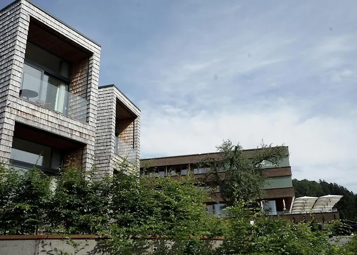 Design-Chalet Mit Teilseeblick, Pool, Spa & Restaurant