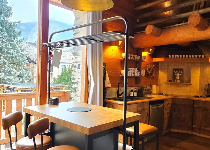 Le Cosy Lodge Departs Velo Ski Alpe D'Huez 2 Alpes La Grave Detente Jacuzzi Piscine Sauna Bar Billard