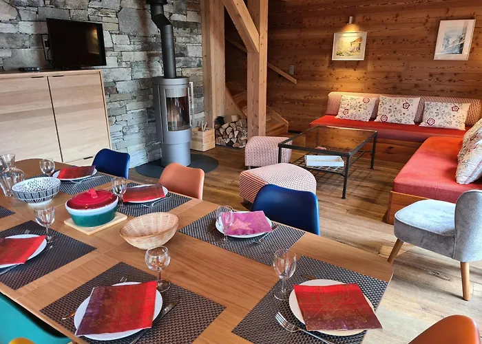 Chalet neuf Eterlou 130 m carrés 5 chambres 10 couchages à Serre Chevalier