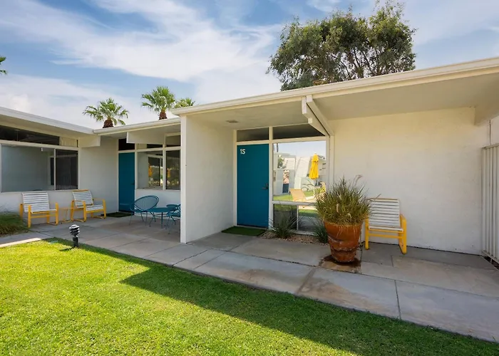 Monkey Tree By Avantstay Mid-Century Modern Oasis With Pool