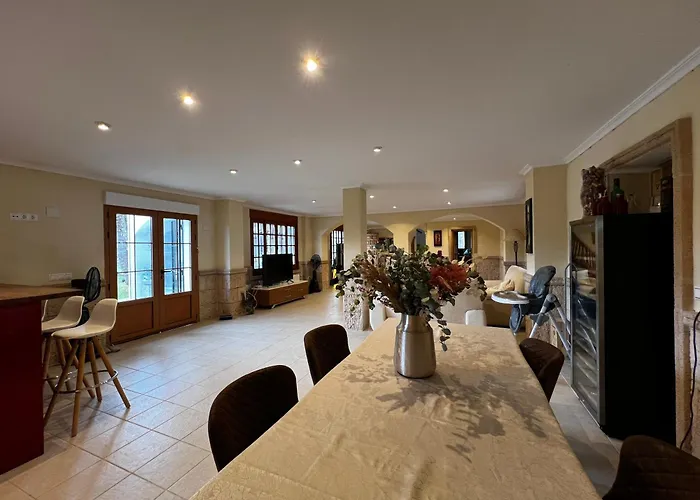 Villa With Private Pool & Bbq, Close To The Beach