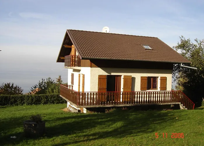 Vue Exceptionnelle Sur Le Lac