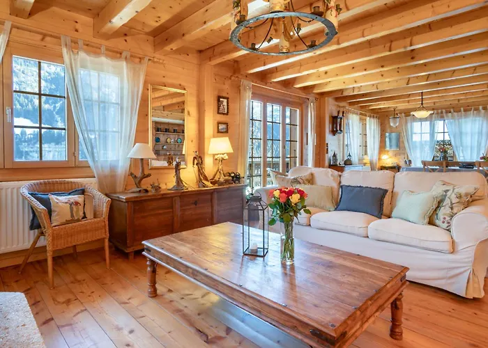 Chalet Les Patineurs