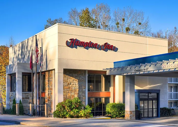 Hotels with pool Hampton Inn Gatlinburg