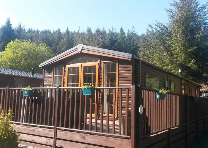 Jasper Lodge In Beautiful Glendevon Country Park Perthshire Scotland