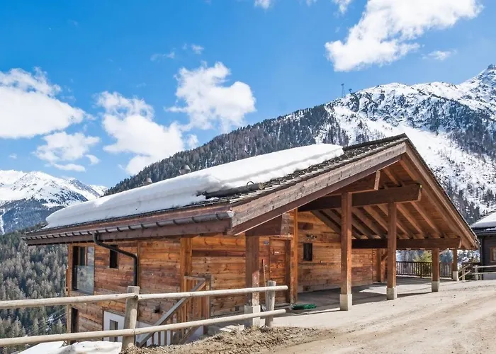 Chalet White Peak By Miggins
