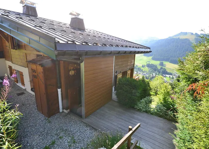 Demi-Chalet Charmant Pres Des Pistes, 2 Balcons Ensoleilles - Fr-1-505-59