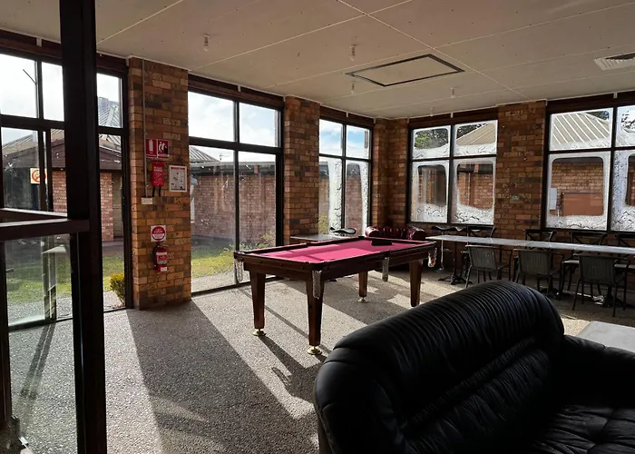 Upsandowns - Private Pool, Spa, And Sauna