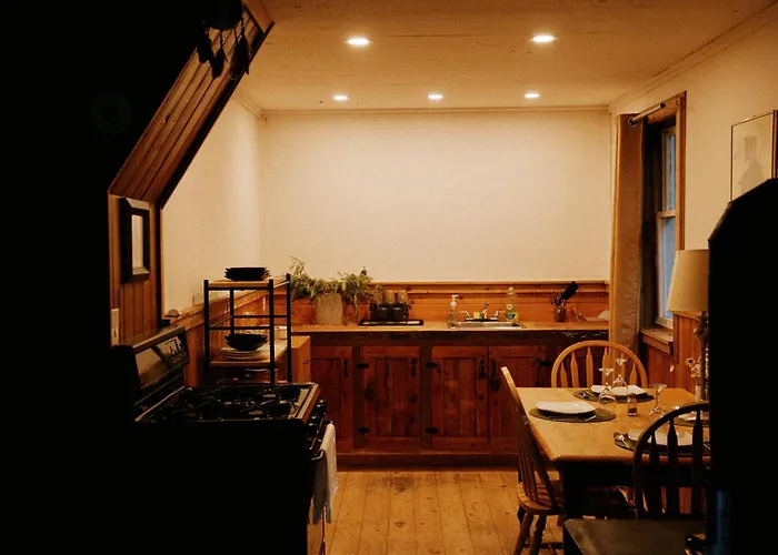 Rustic Basic Cabin At Beaverfoot