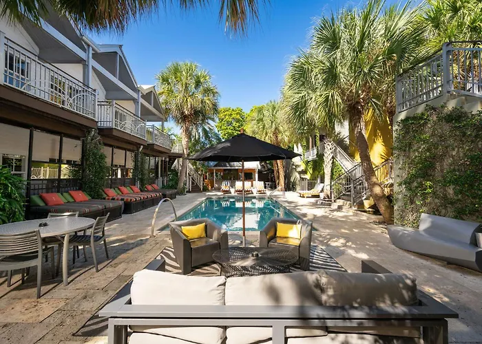 Resort: Truman Hotel