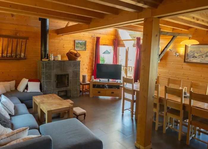 Beau Chalet Moderne 4 Etoiles - Risoul Village -My Lodge