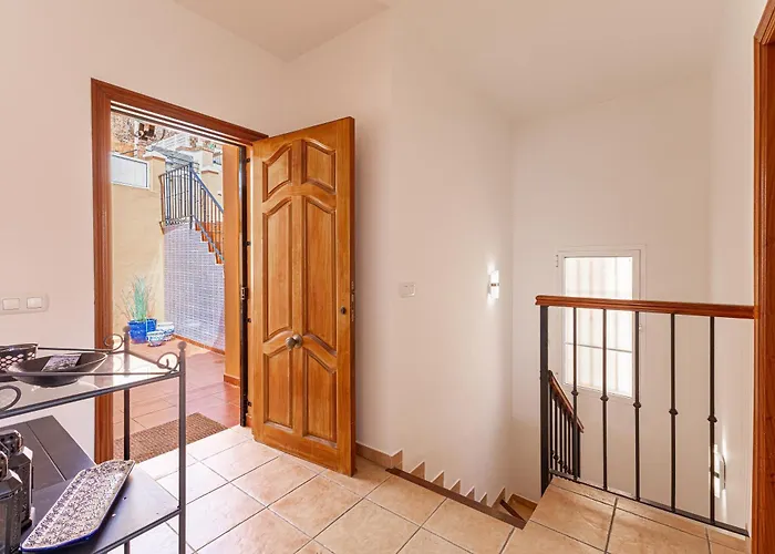 Private Villa In Tamango Hill
