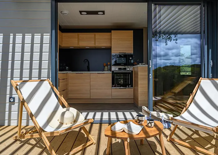 chalet Paille en Queue, au pays basque avec piscine et vue sur Hasparren
