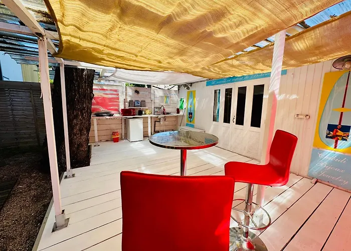Bungalow Avec Piscine