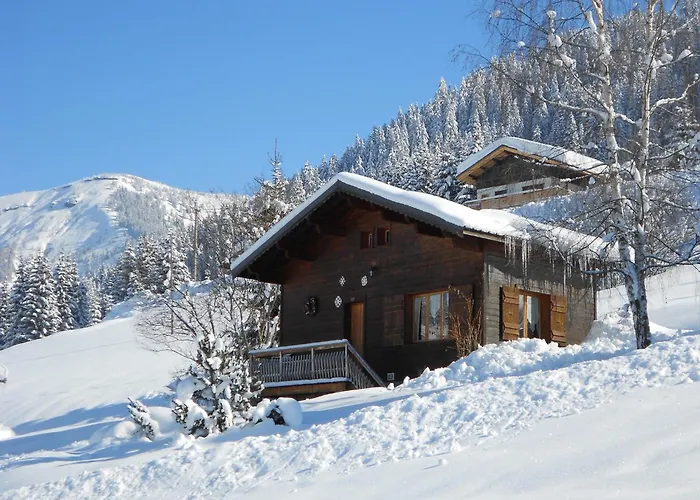 Chalet In Notre-Dame Near Ski Lift