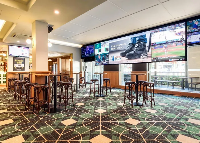 World Casino hotels Kingsgrove