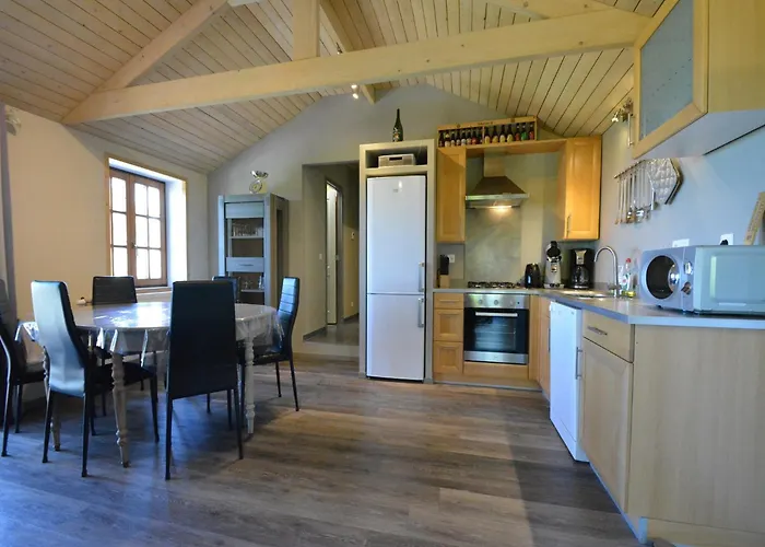 Charming Chalet In Vielsalm
