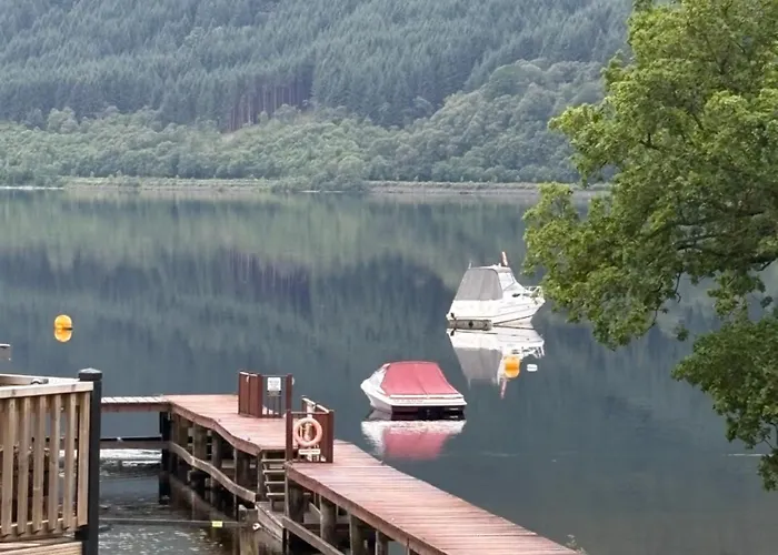 Cozy Loch Lomond Lodge 27, Rowardennan