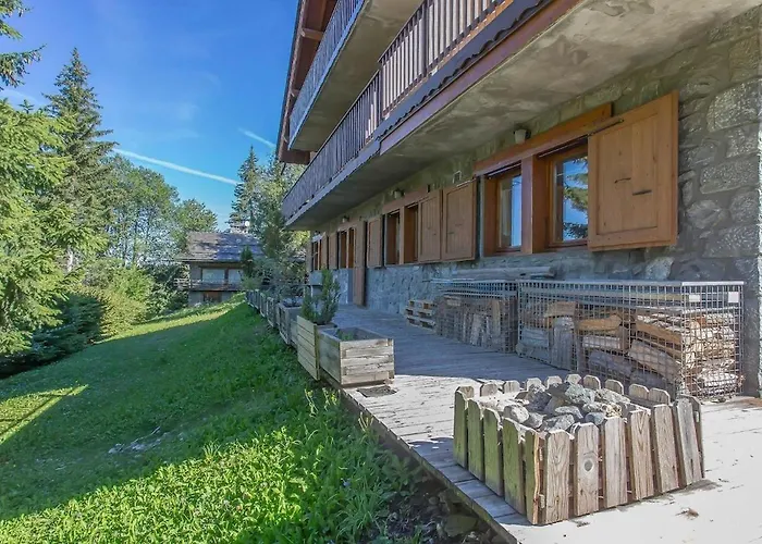 Authentic Meribel Chalet With Direct Slope Access
